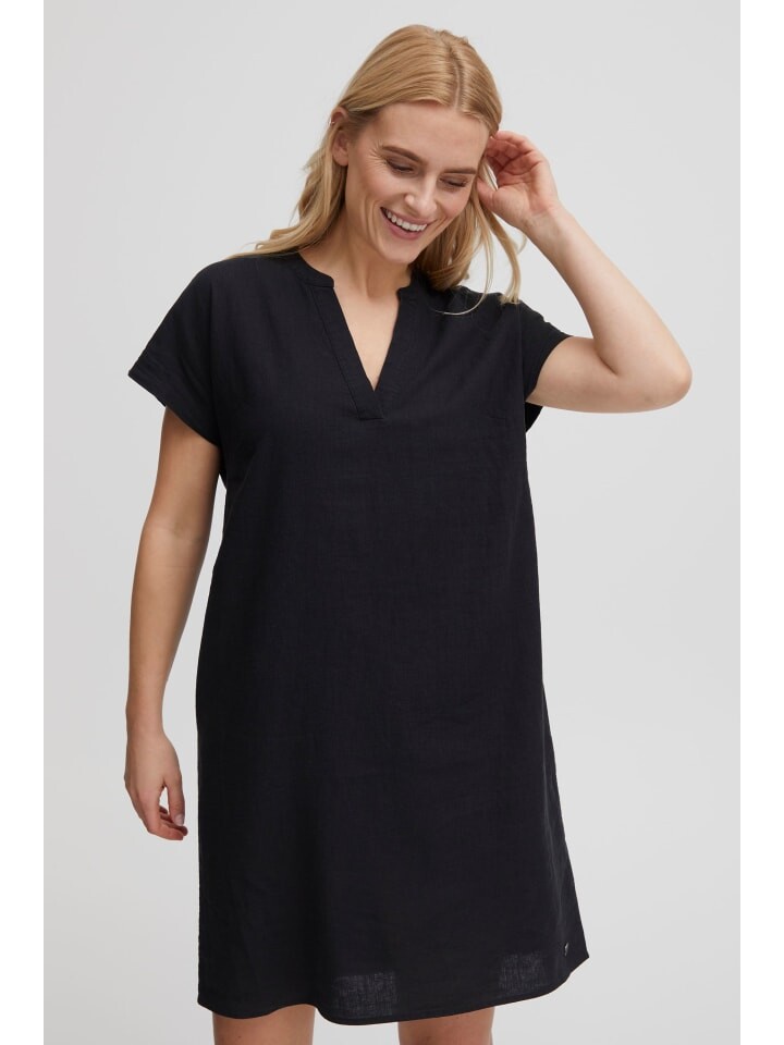 

Короткое платье Oxmo Blusenkleid OXAnette - 21800170-ME Modisches Blusenkleid mit Eingrifftaschen, черный