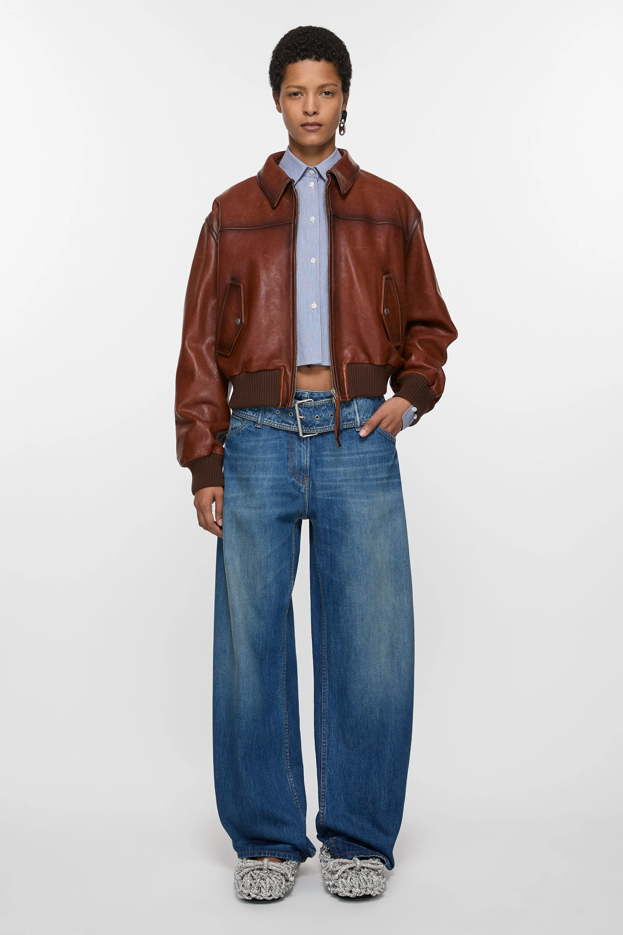 

Джинсовые брюки с поясом Acne Studios, цвет Mid Blue