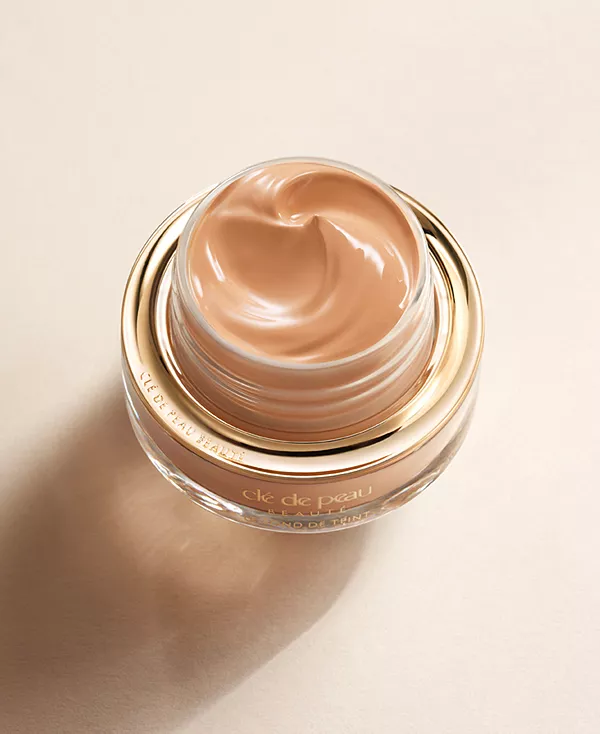 Тональный крем spf 22 Clé De Peau Beauté, the foundation o50 — фото 4