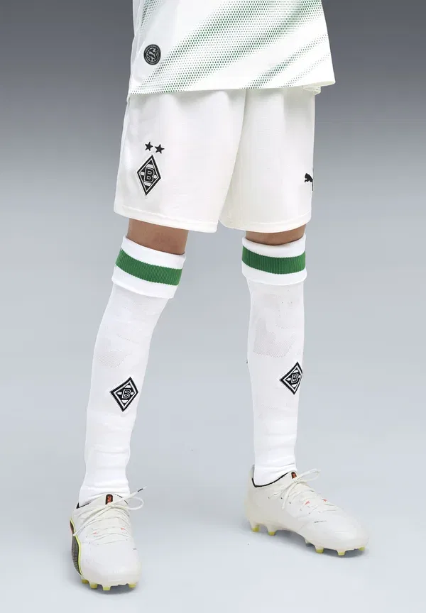 Шорты Borussia Mönchengladbach 26/27 Club Wear Puma, белый-архивный зеленый — фото 2