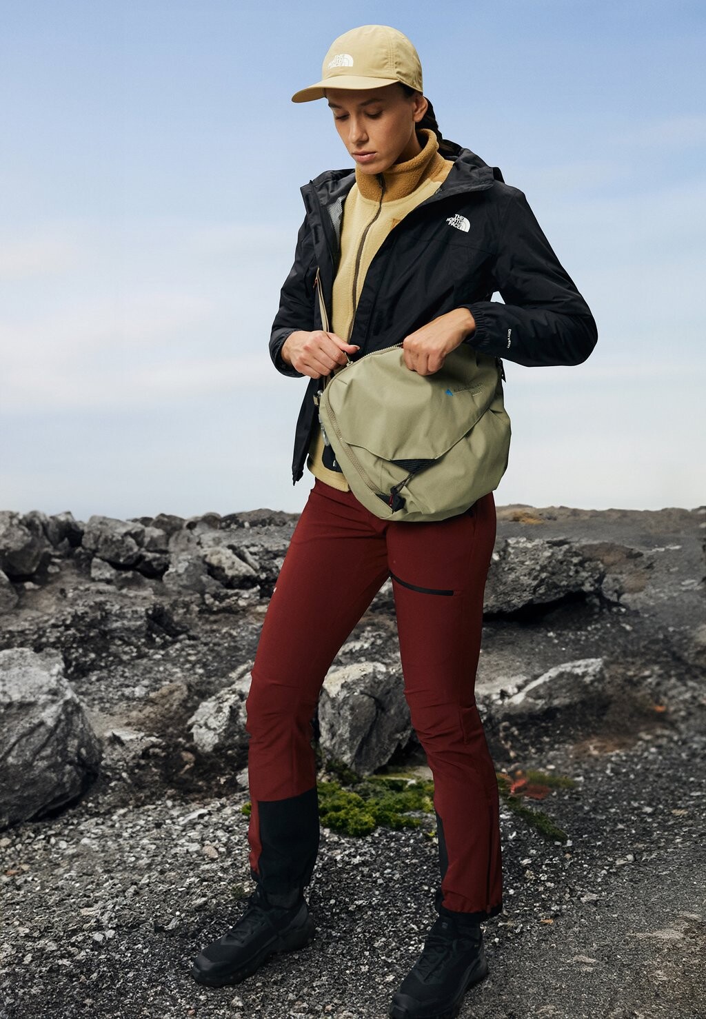 

Флисовая куртка YUMIORI FULL ZIP The North Face, бежевый