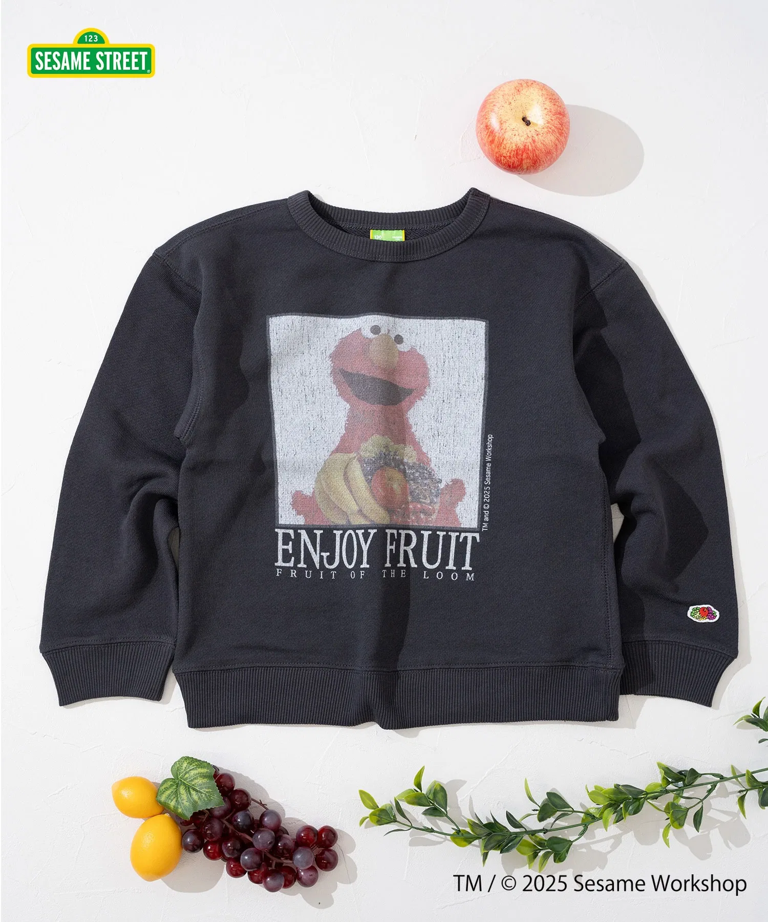 【FRUIT OF THE LOOM】Свитшот с длинными рукавами C / Детский / Улица Сезам / Принт, созданный в сотрудничестве с другими брендами / Фото Элмо