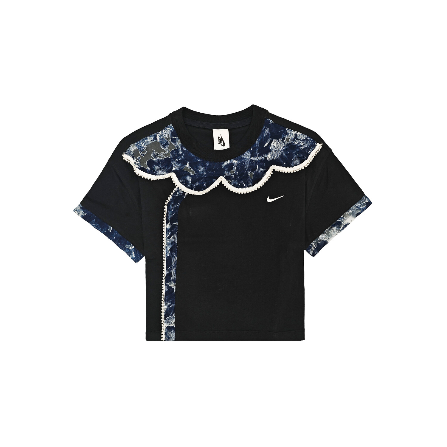 

Футболка женская черная Nike