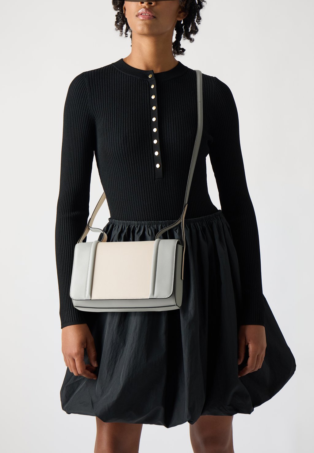 

Сумка через плечо RIVA CROSSBODY - Across body bag Furla, светло-серый