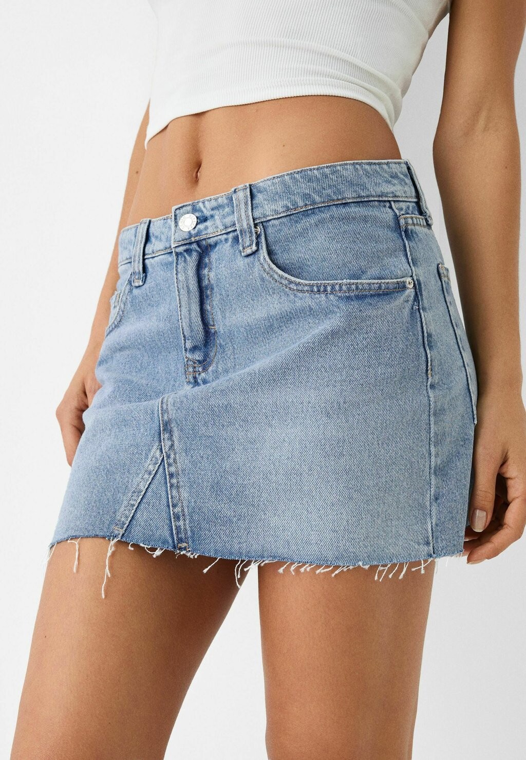 

Джинсовая юбка Bershka, светло-голубой деним