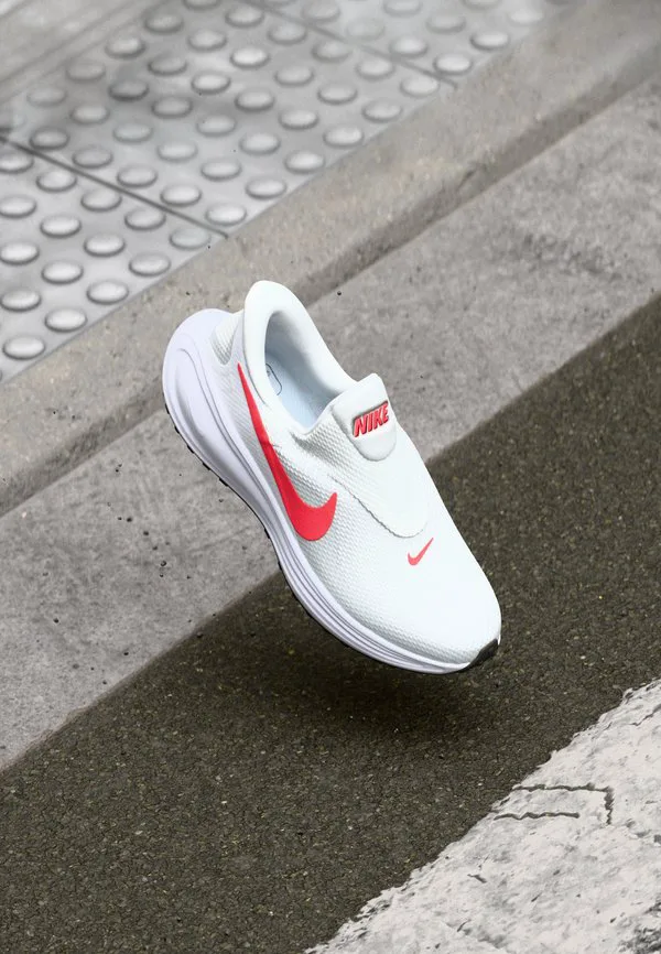 Кроссовки для бега по шоссе revolution 8 easyon Nike Performance, White/Light Crimson/Off White