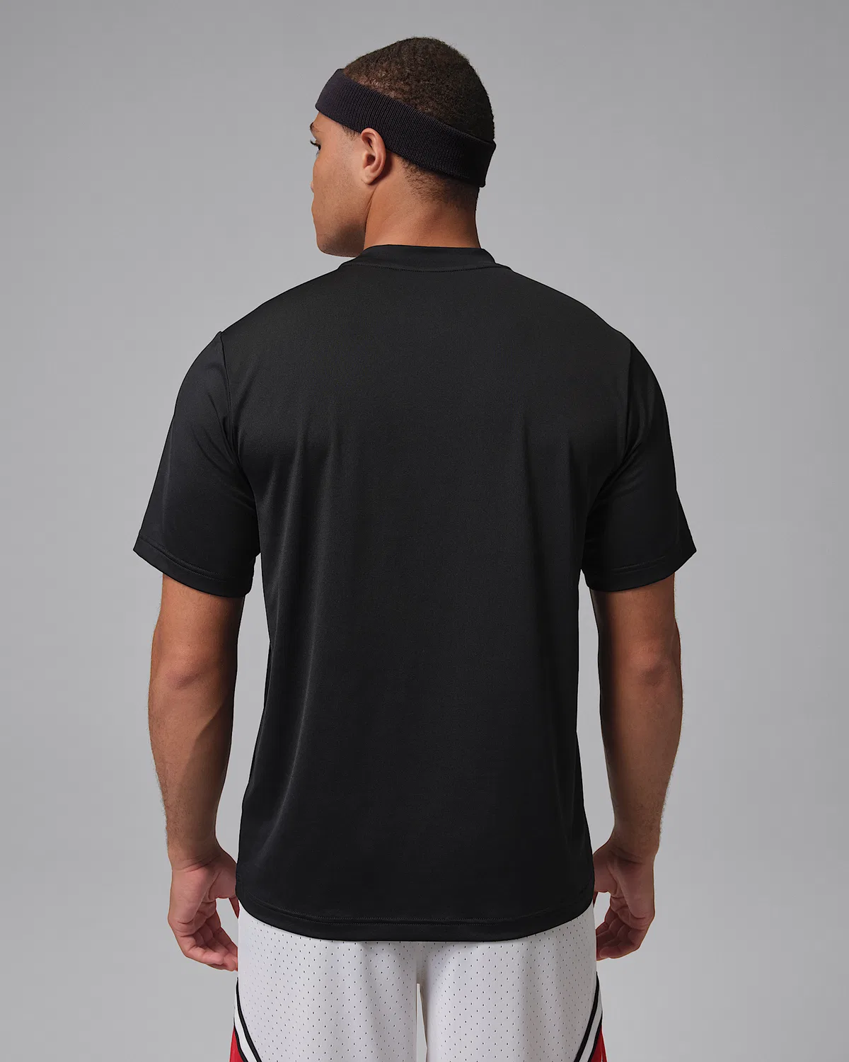 Мужская футболка Dri-FIT с коротким рукавом Jordan Sport Essentials, Black — фото 2