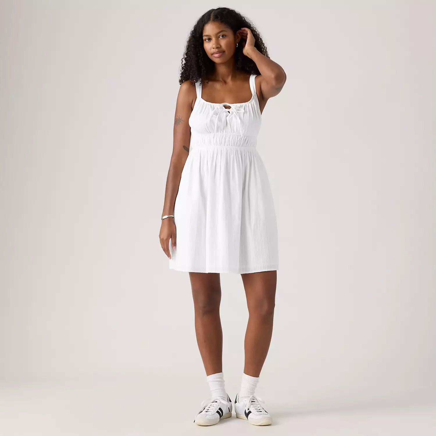 

Платье Эмбри Levi's, цвет Bright White