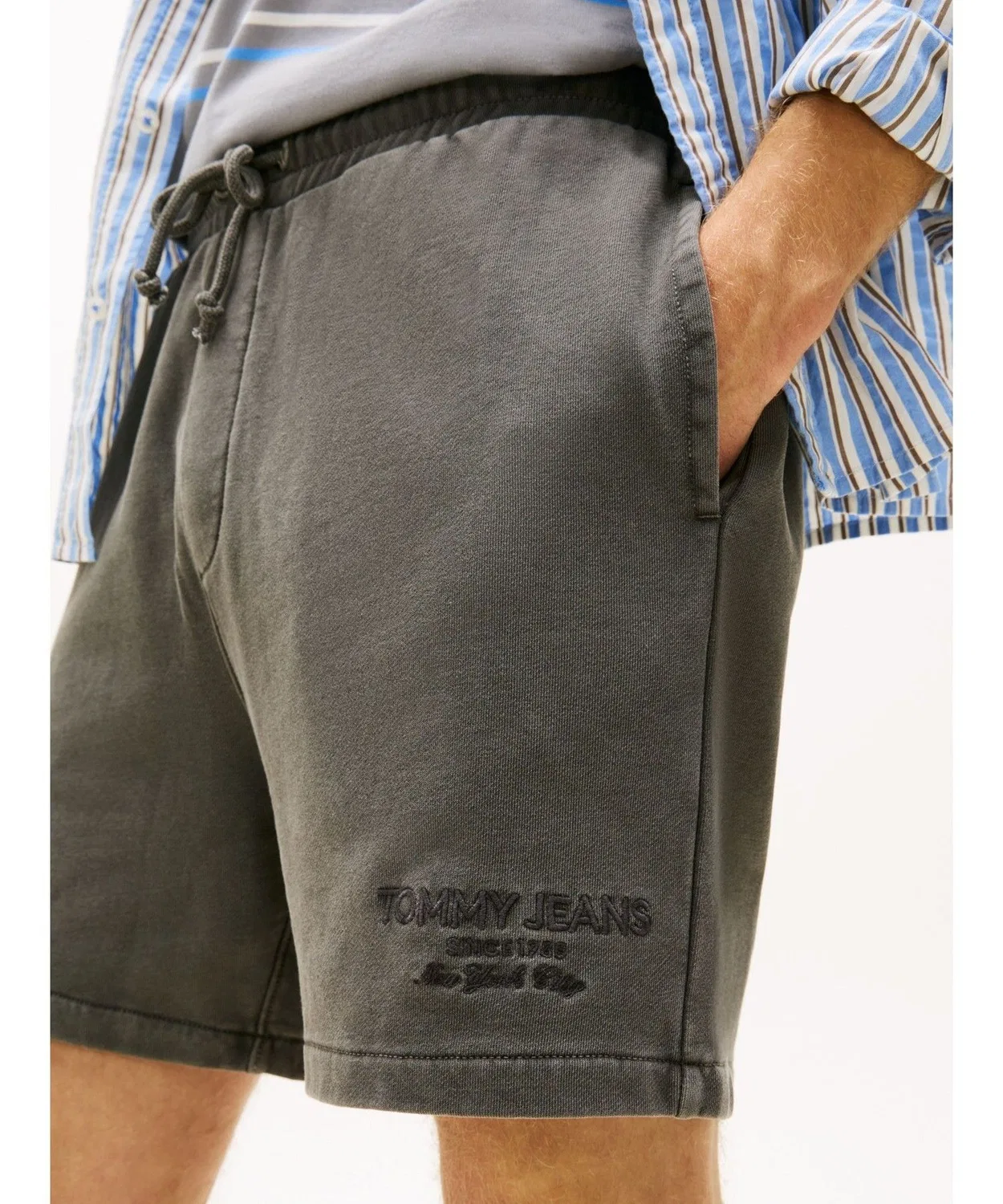 Пляжные шорты Tommy Hilfiger из футера с утяжкой, черные — фото 3