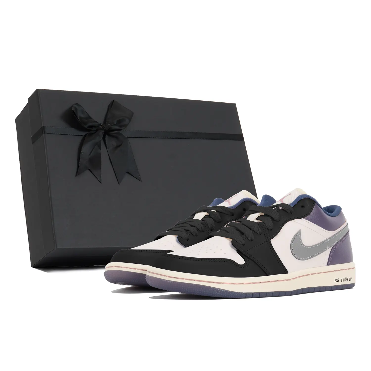 

Кроссовки Air Jordan 1 Vintage Basketball Shoes Women's Low-top Purple, белый