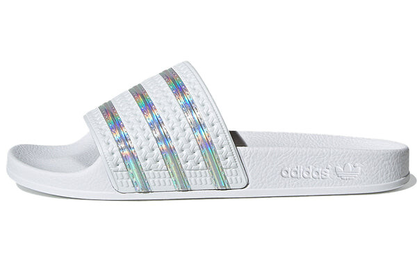 Тапочки adilette slide 'white iridescent' Adidas, белый — фото 2
