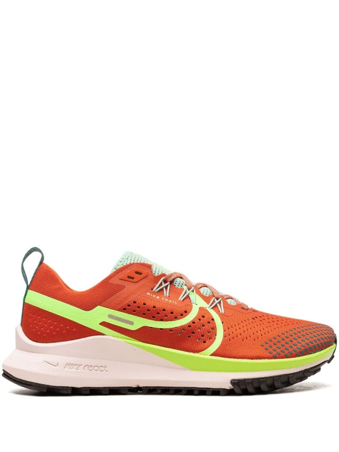 

Nike кроссовки Pegasus Trail 4 Mantra Orange, оранжевый