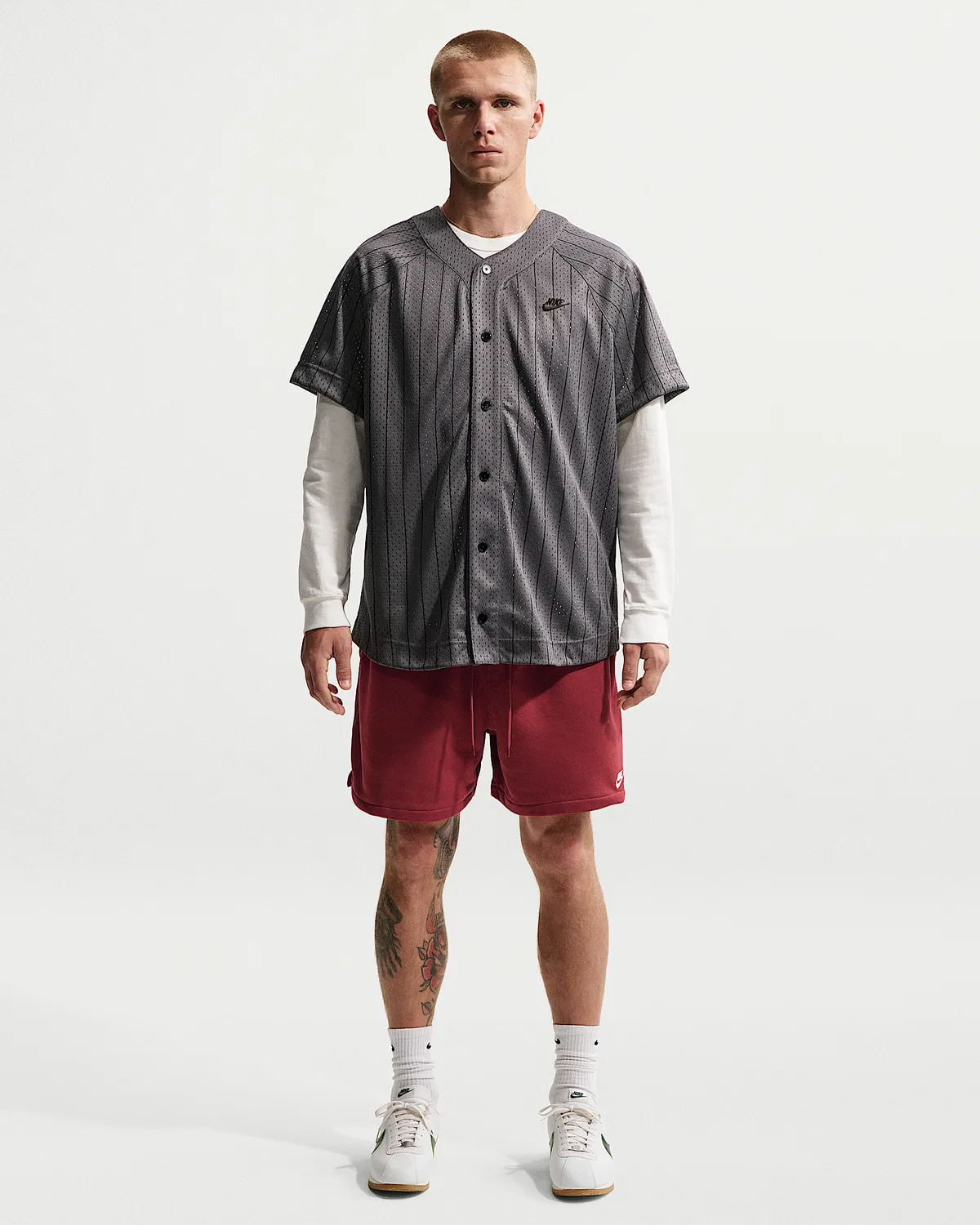 Мужские шорты Nike Club из французского флиса Flow, Team Crimson/Team Crimson/White
