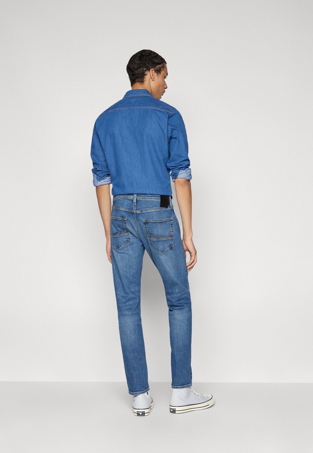 

Джинсы прямого кроя JJIMIKE JJFOX Jack & Jones, синие джинсы