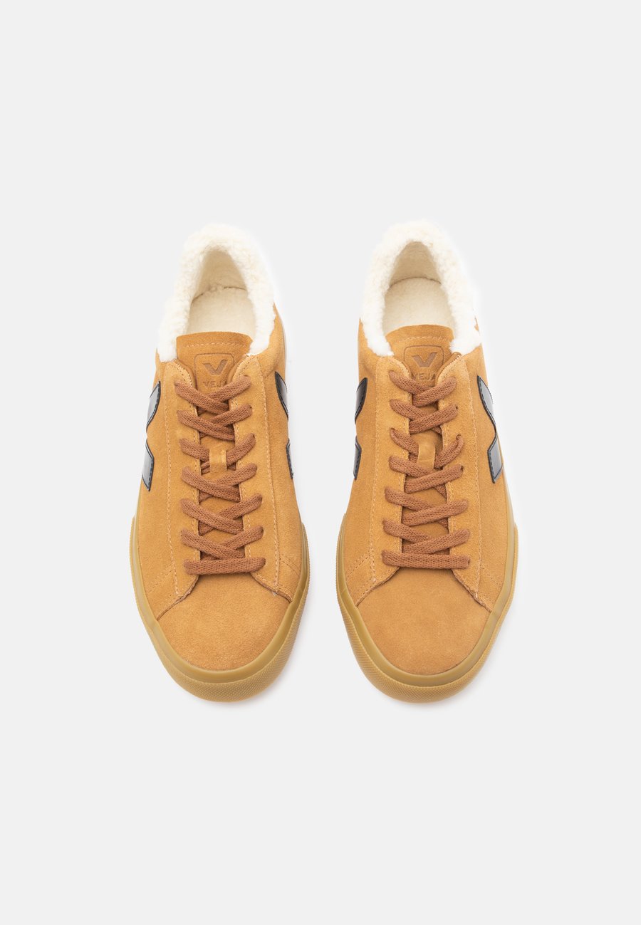 Кроссовки Veja CAMPO WINTER, Camel/Black/Natural/Ochre — фото 4