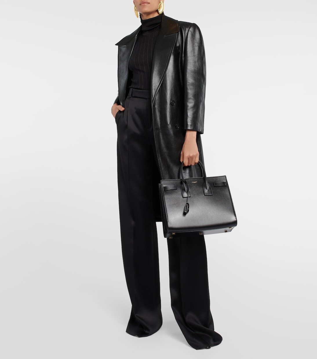 Маленькая кожаная сумка-тоут sac de jour Saint Laurent, черный — фото 2