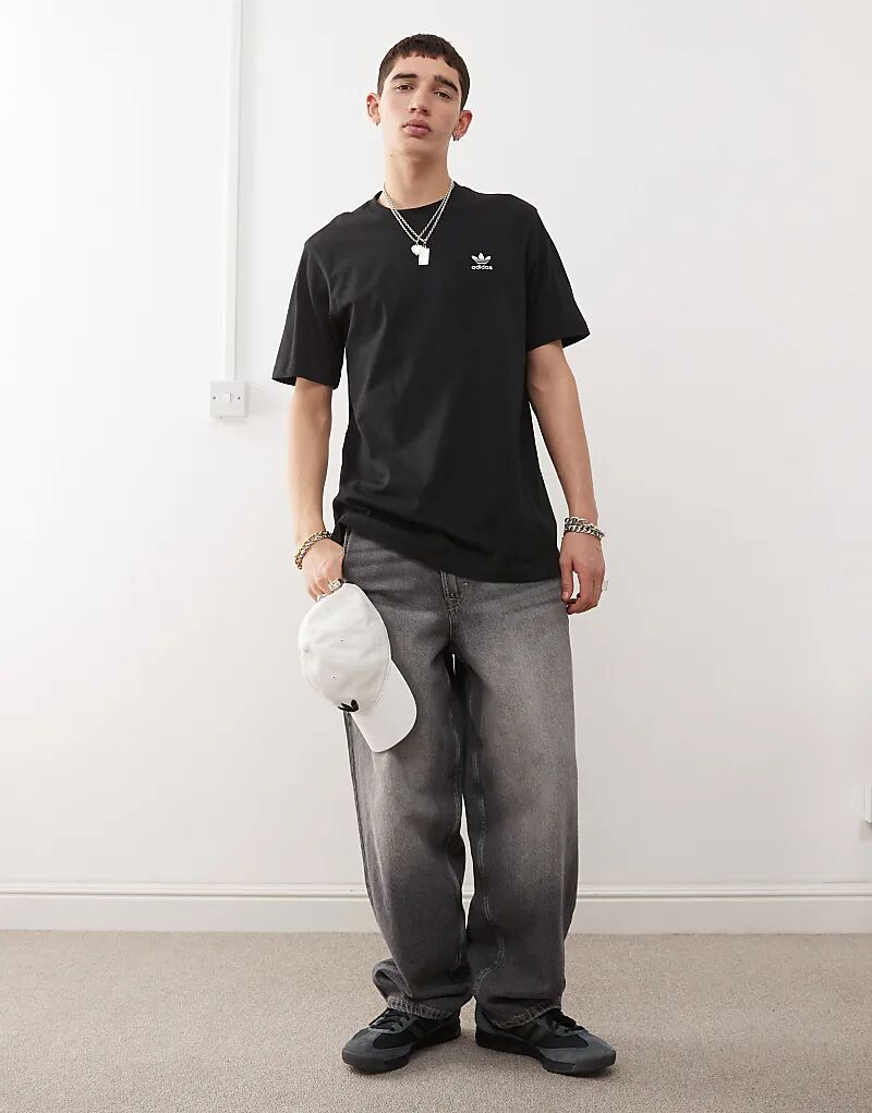adidas Originals – Trefoil Essentials – Футболка черного цвета — фото 3