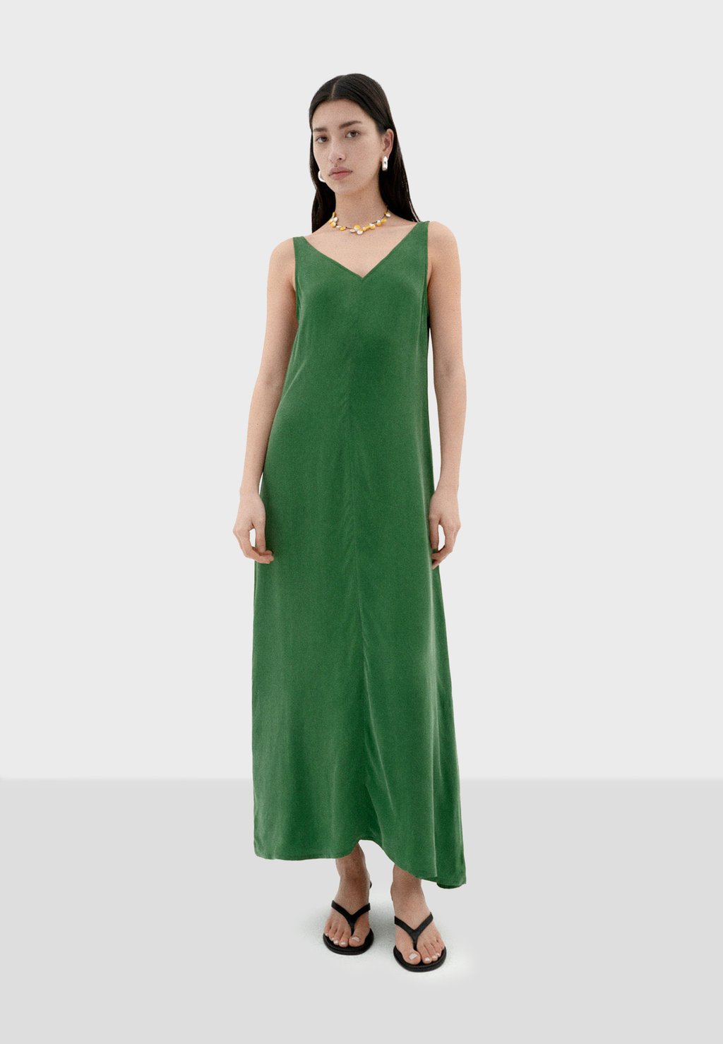 

Длинное платье SADE Thinking Mu, зеленый