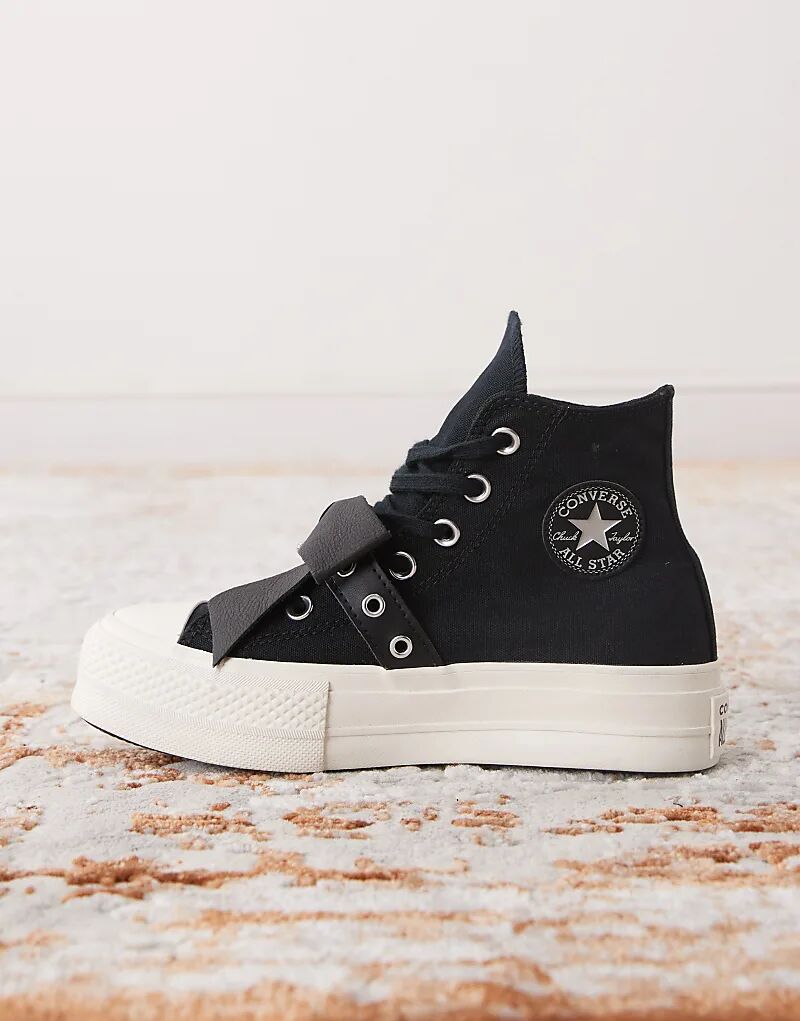 Кроссовки Converse Chuck Taylor All Star Lift Hi на платформе черного цвета с бантами — фото 2
