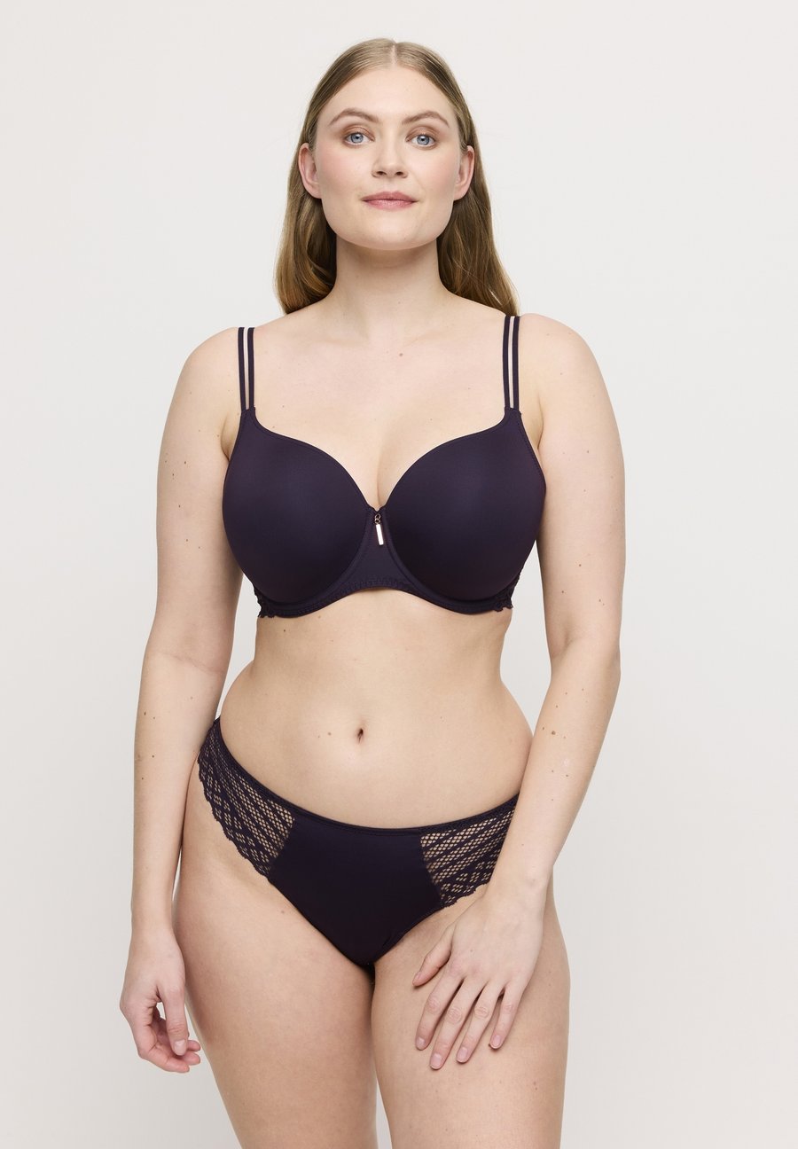 

Спортивная футболка PrimaDonna TWIST EAST END HEARTSHAPE, Amethyst/Dark Purple