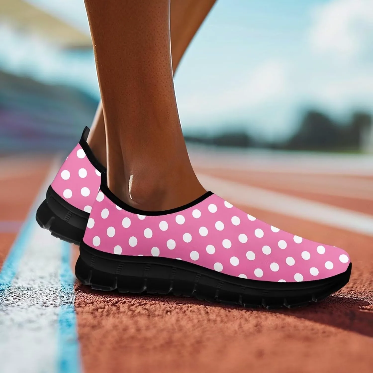Женские кроссовки Howilath Slip on, дышащие повседневные лоферы для бега, удобная обувь без шнурков с противоскользящей подошвой, белый/розовый — фото 2