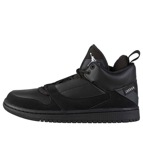 

Кроссовки постепенно исчезают Air Jordan, черный