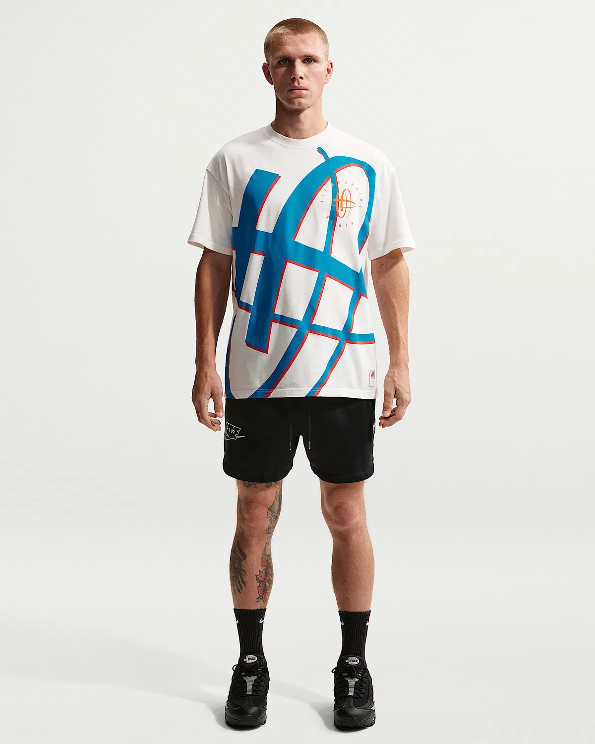Мужская футболка Max90 Nike Sportswear, Sail/Chile Red — фото 4