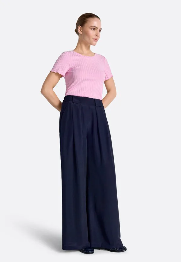 

Простая футболка Rich & Royal, Soft Orchid, Фиолетовый, Простая футболка Rich & Royal, Soft Orchid