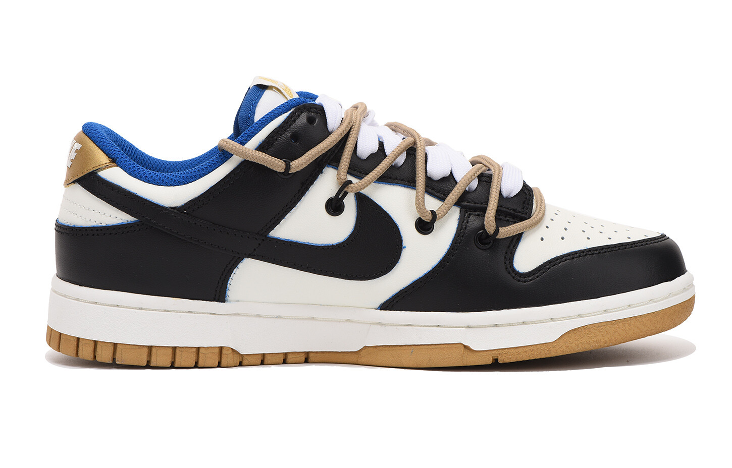 

Кроссовки Nike Dunk Skateboard Shoes Women's Low-Top White