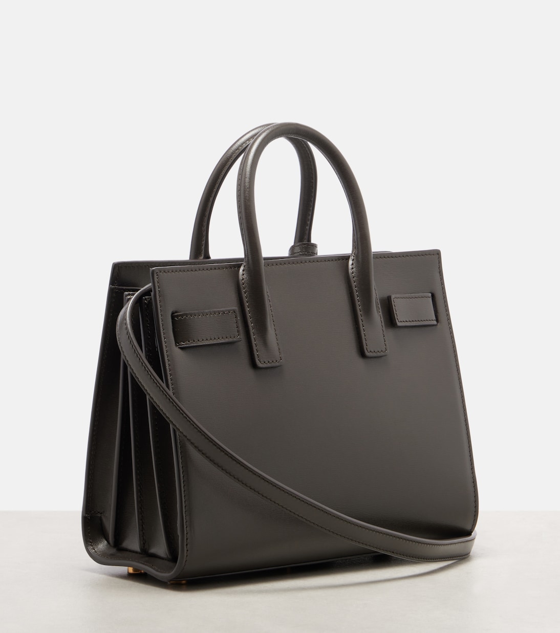 Кожаная сумка-тоут Sac De Jour Nano Saint Laurent, Urban Grey — фото 4