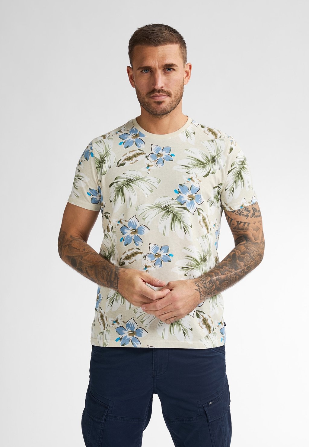 

Футболка с принтом ALL-OVER PRINT HIBISCUS Petrol Industries, цвет Seashell