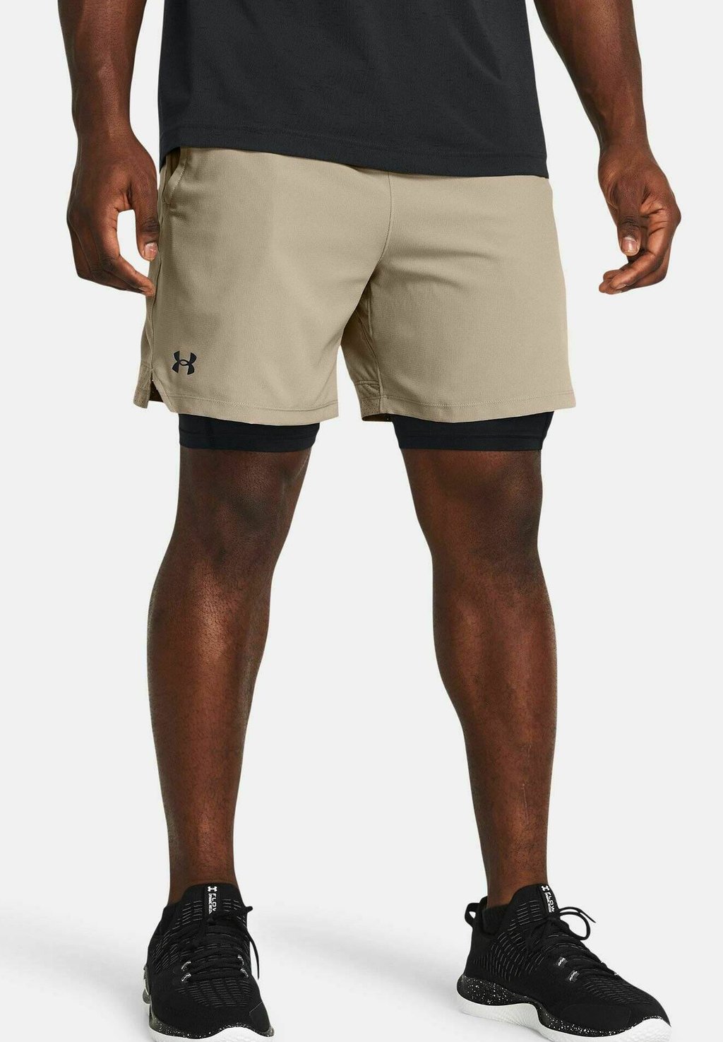 

Шорты 2 в 1 VANISH WOVEN Under Armour, бежевый