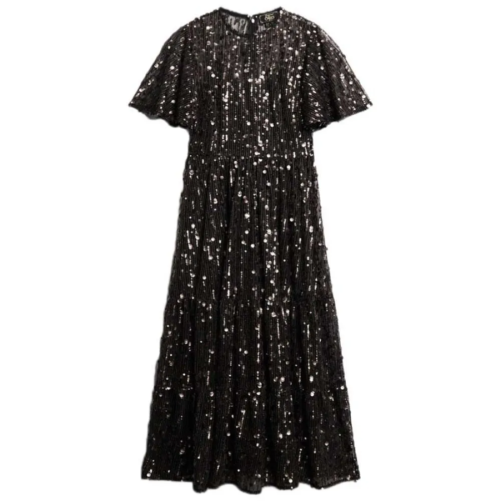 

Платье Superdry Volume Tiered Mesh short sleeve midi, черный
