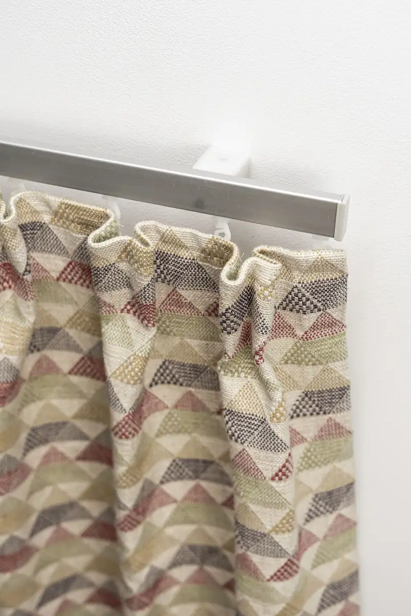 

Карниз для штор GARESA "Картина или алюминиевый рельс", 1 направляющая, желаемая длина, алюминиевый профиль, настенный монтаж, потолочный монтаж, выдвижной, торцевая заглушка 490 см, цвет aluminiumfarben