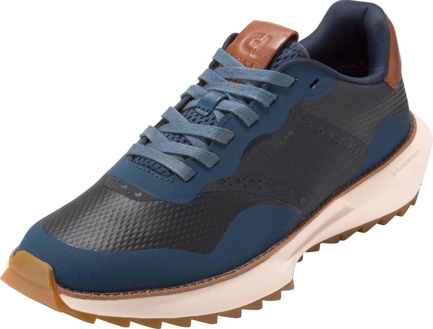 

Мужские гольф-туфли Cole Haan - Grandpro Ashland Golf, слоновая кость