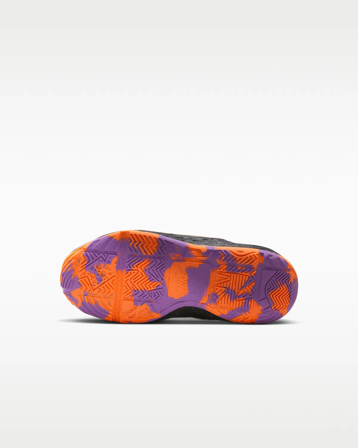 Детские кроссовки Nike Team Hustle D 12, Bright Violet/Total Orange/Cool Grey/Black — фото 2