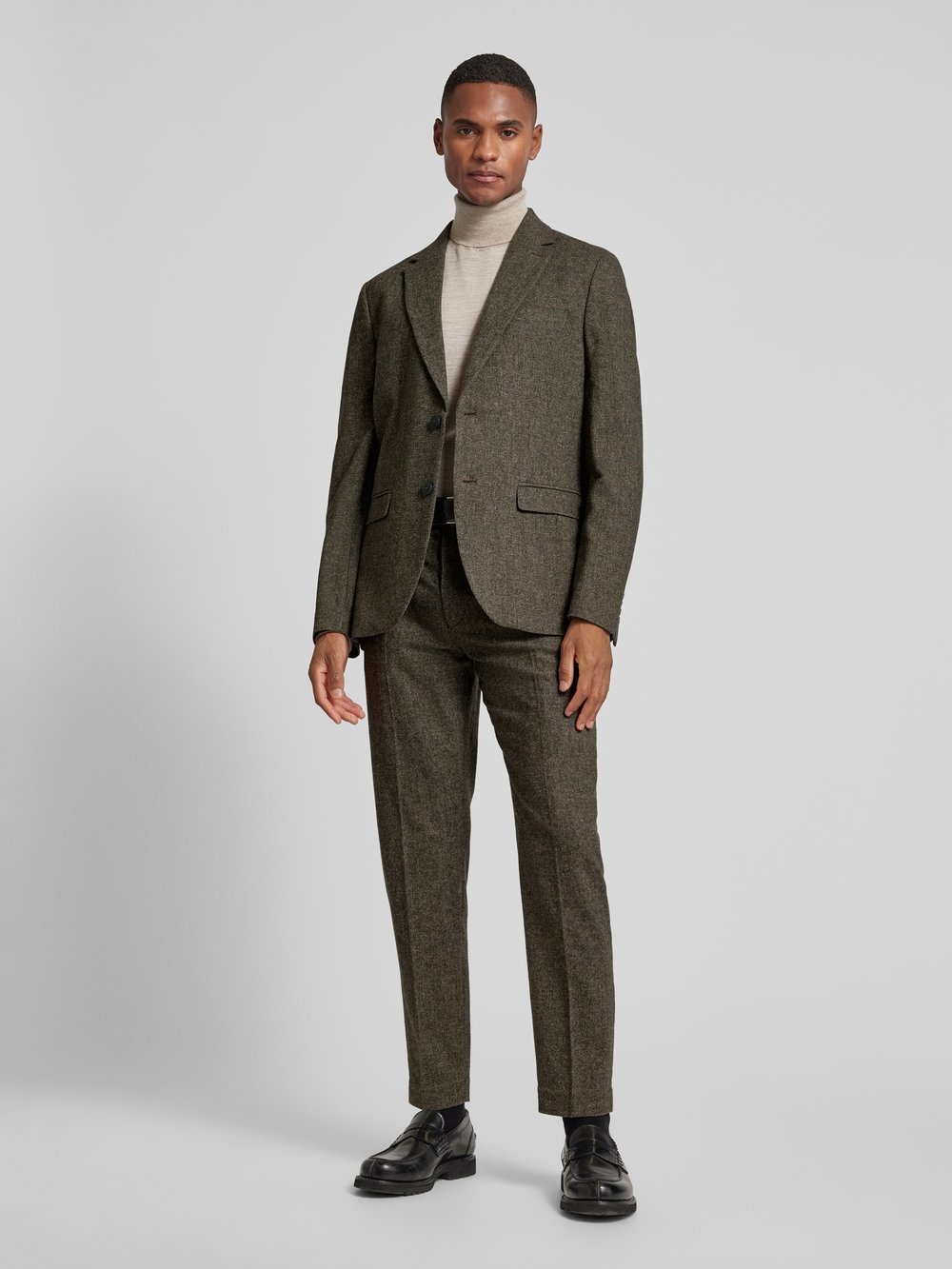 

Приталенный пиджак на 2 пуговицах с воротником-лацканами SELECTED HOMME, светло-коричневый