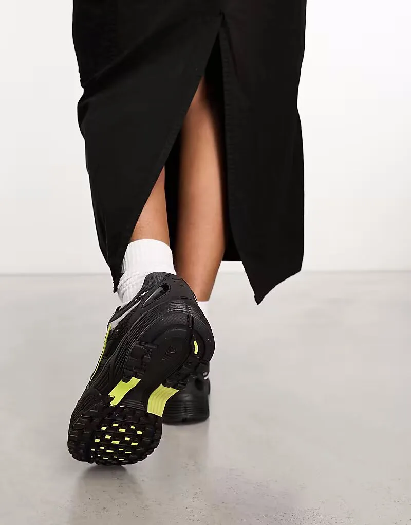 Унисекс кроссовки Nike P-6000 в черно-зеленом цвете — фото 2