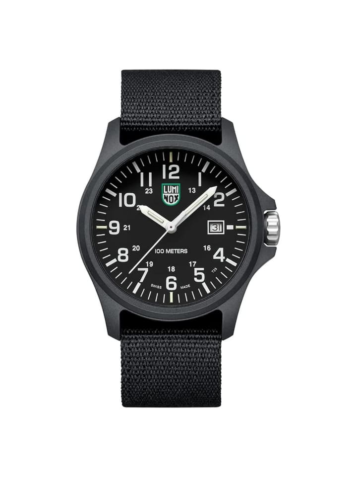 

Luminox Кварцевые часы X2.2401.NB черного цвета