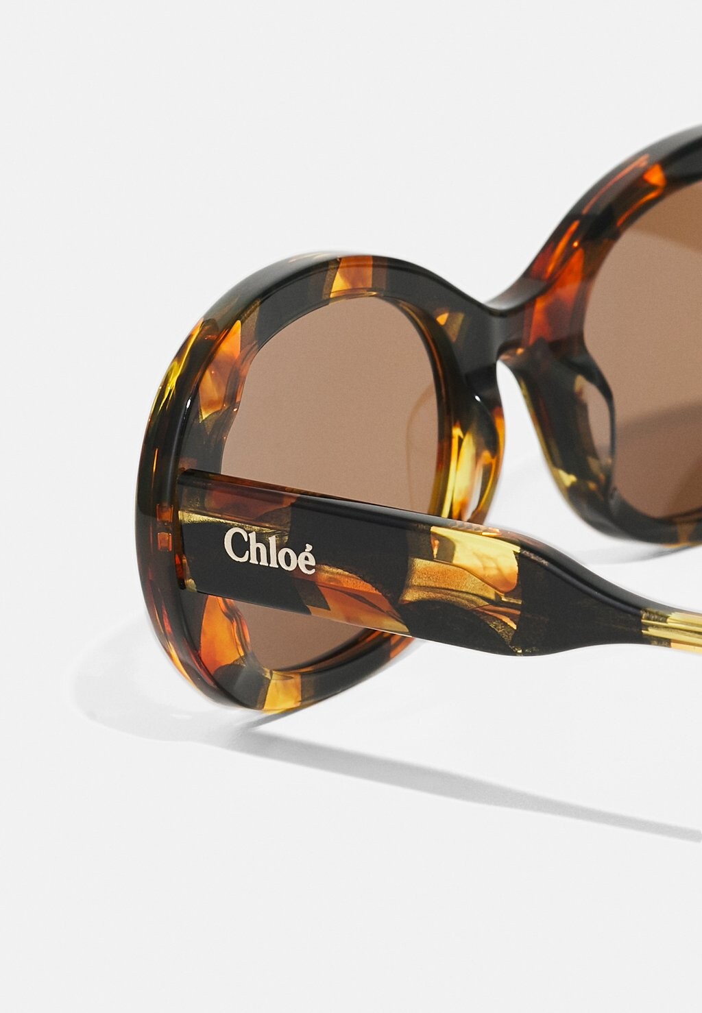 

Солнцезащитные очки CHLOÉ, коричневый