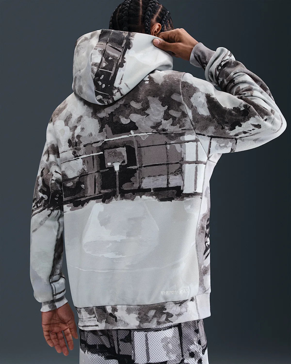 Мужская баскетбольная худи Nike Standard Issue Therma-FIT, Iron Grey/Pale Ivory — фото 2