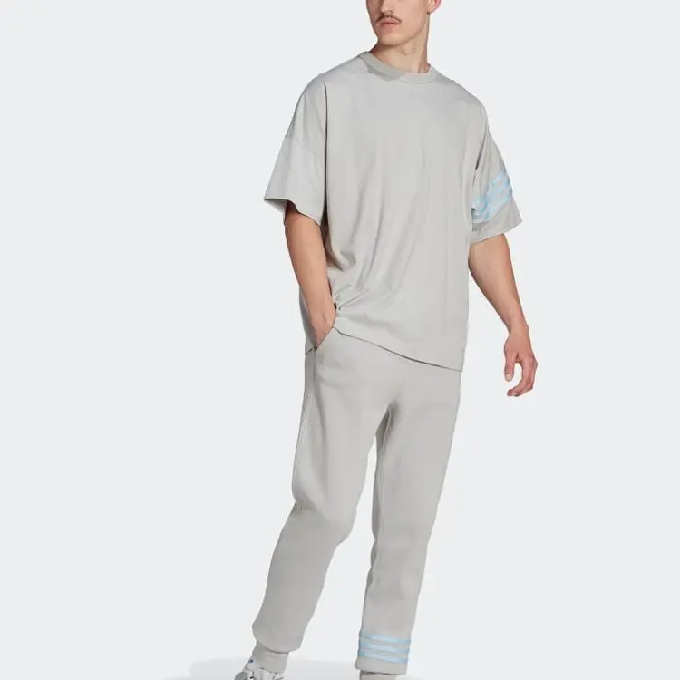 Футболка Neuclassics мужская серая Adidas Originals, серый — фото 4