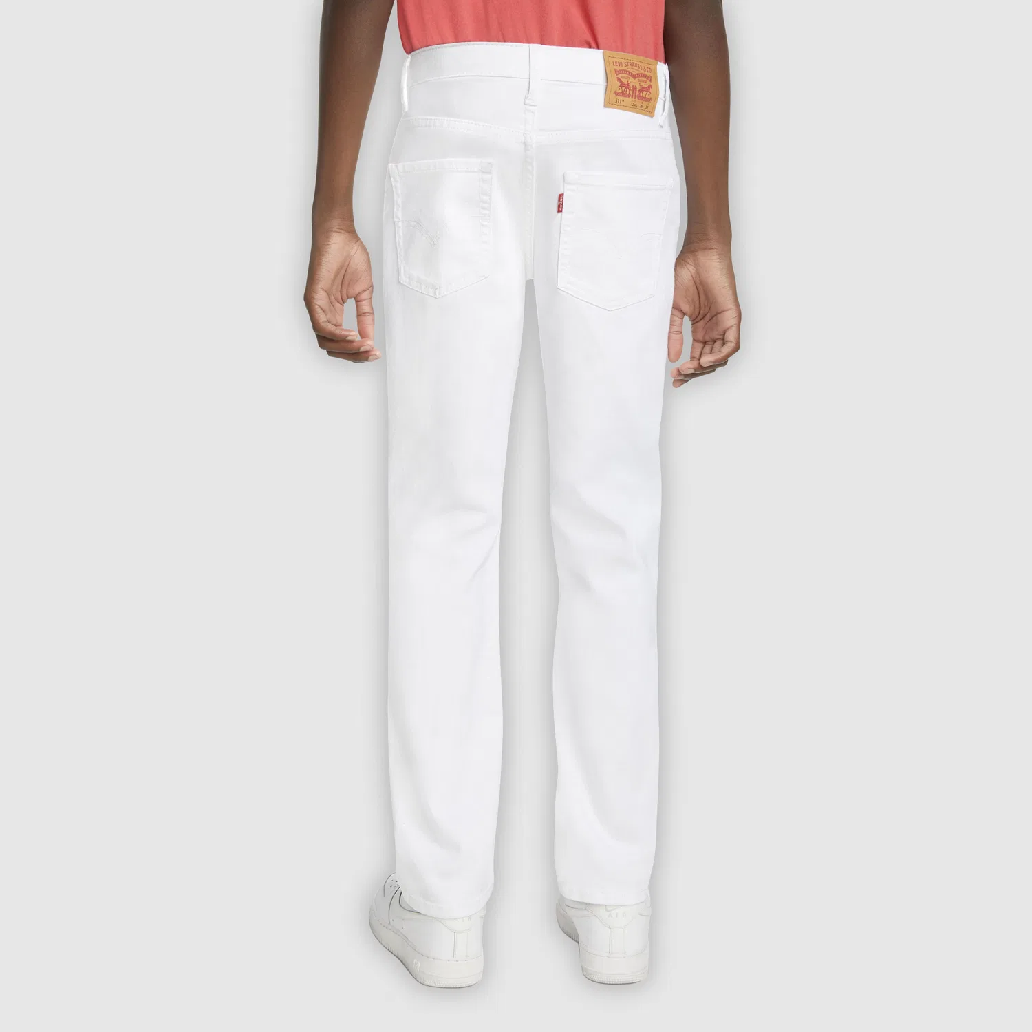 Джинсы 511 Slim Fit Eco Performance для мальчиков 8-20 лет Levi's, White — фото 4