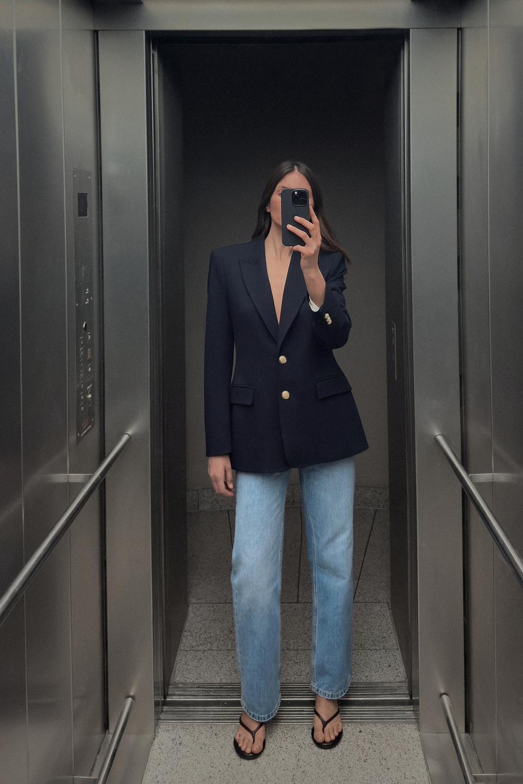 

Приталенный блейзер с подплечниками ZARA, темно-синий