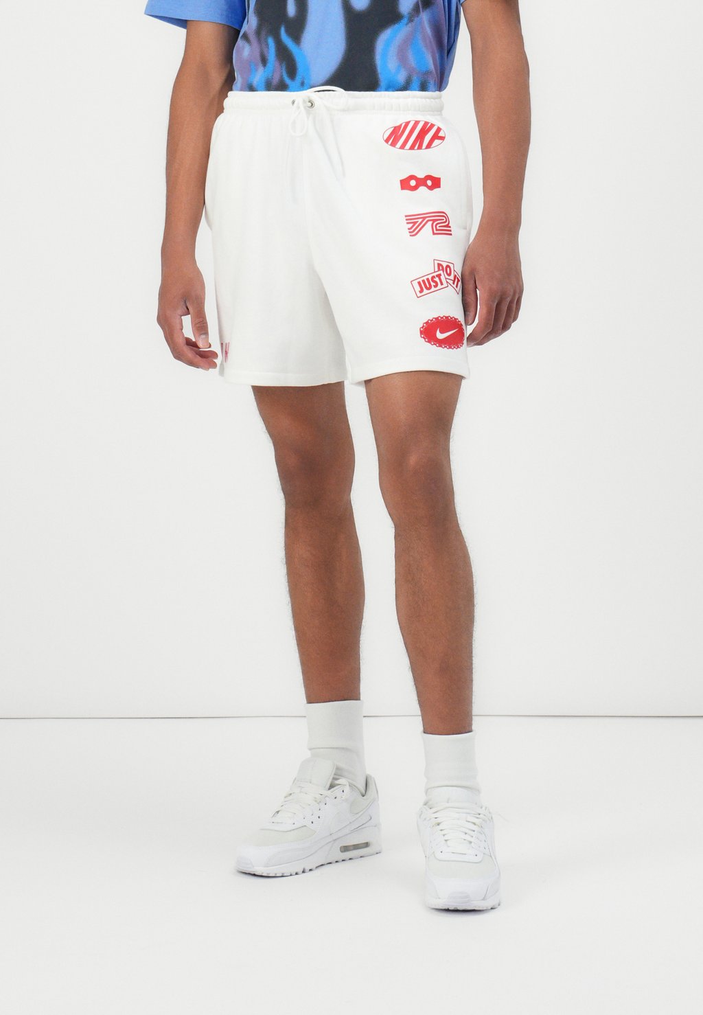 

Шорты CLUB FLOW CYCLE - Tracksuit bottoms Nike Sportswear, белый