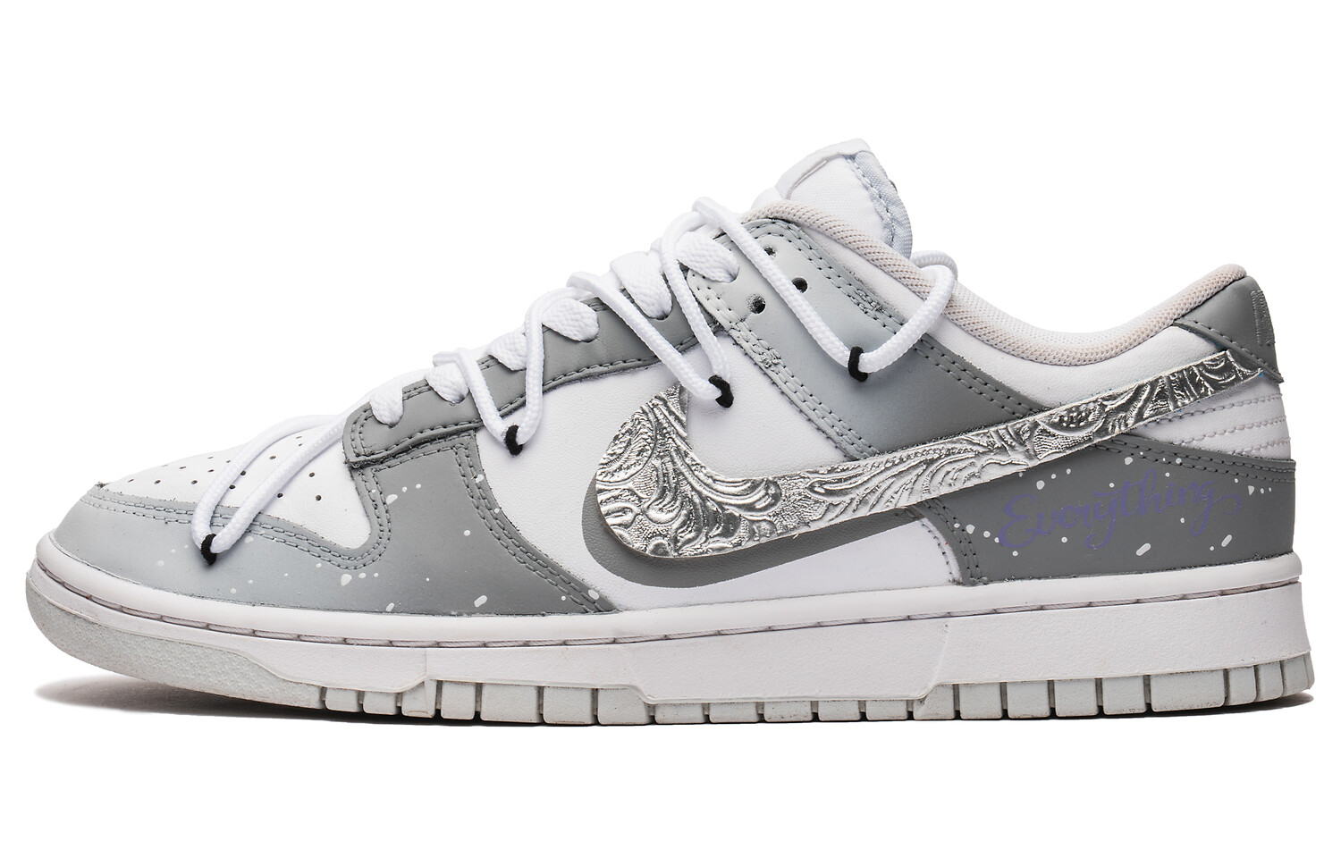 

Кроссовки Nike Dunk Skateboarding Shoes Women's Low-top Gray/White, светло-серый
