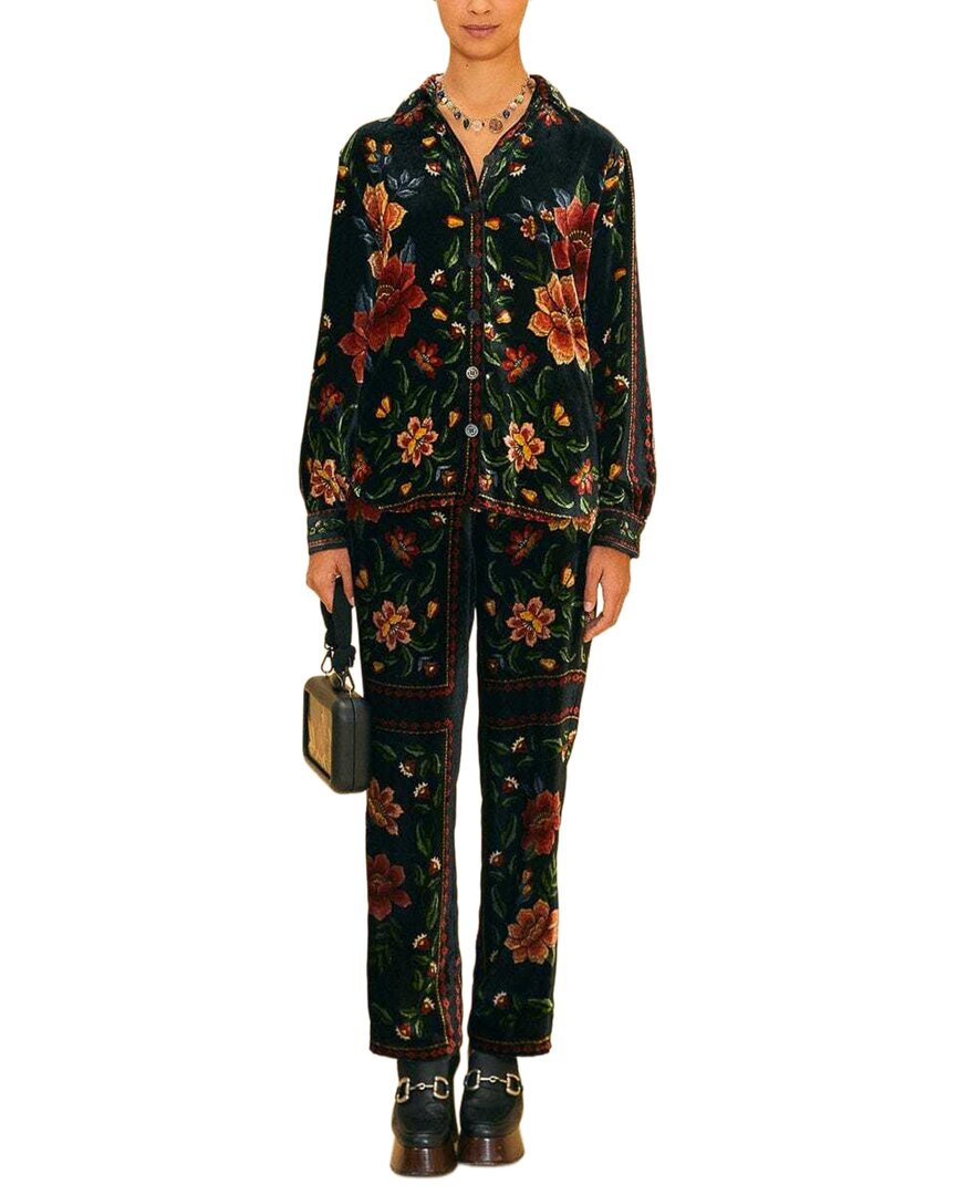 

Футболка с длинным рукавом черного цвета с надписью "FARM Rio Macaws Garden"