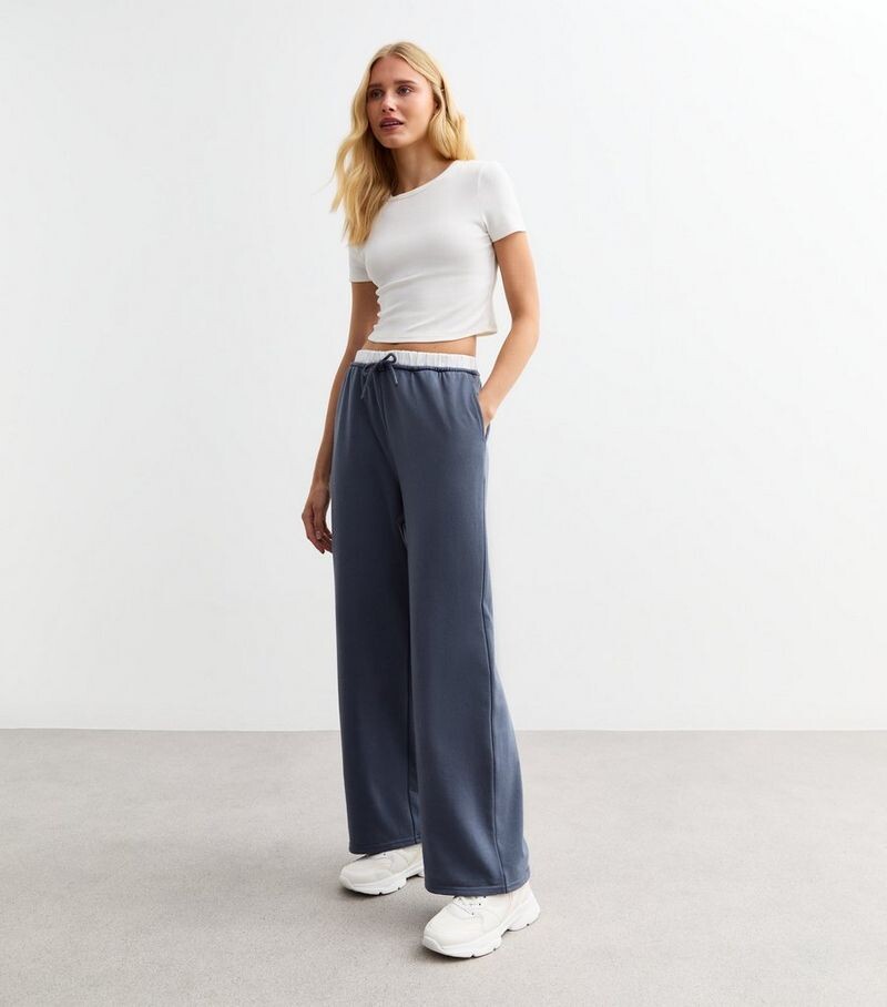 

Синие джоггеры-боксеры со сборками New Look, синий