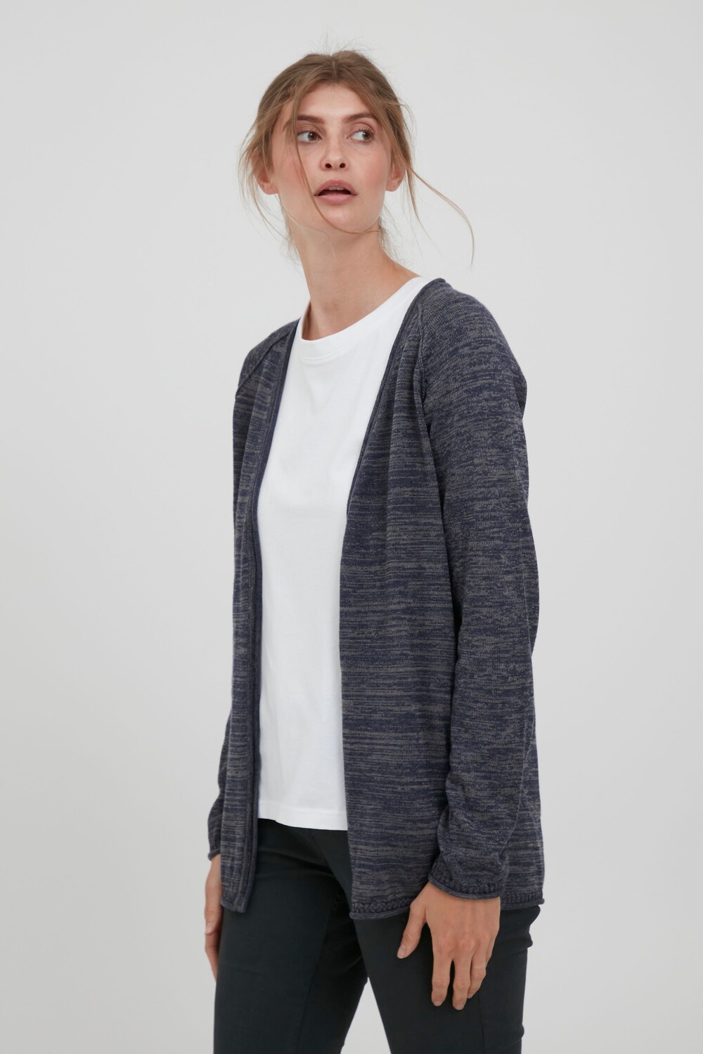 

Кардиган Oxmo Strickjacke, синий