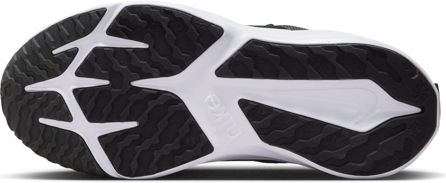 Детские кроссовки Nike Star Runner Unisex-Child 4 Nn (Gs), белый/черный — фото 2